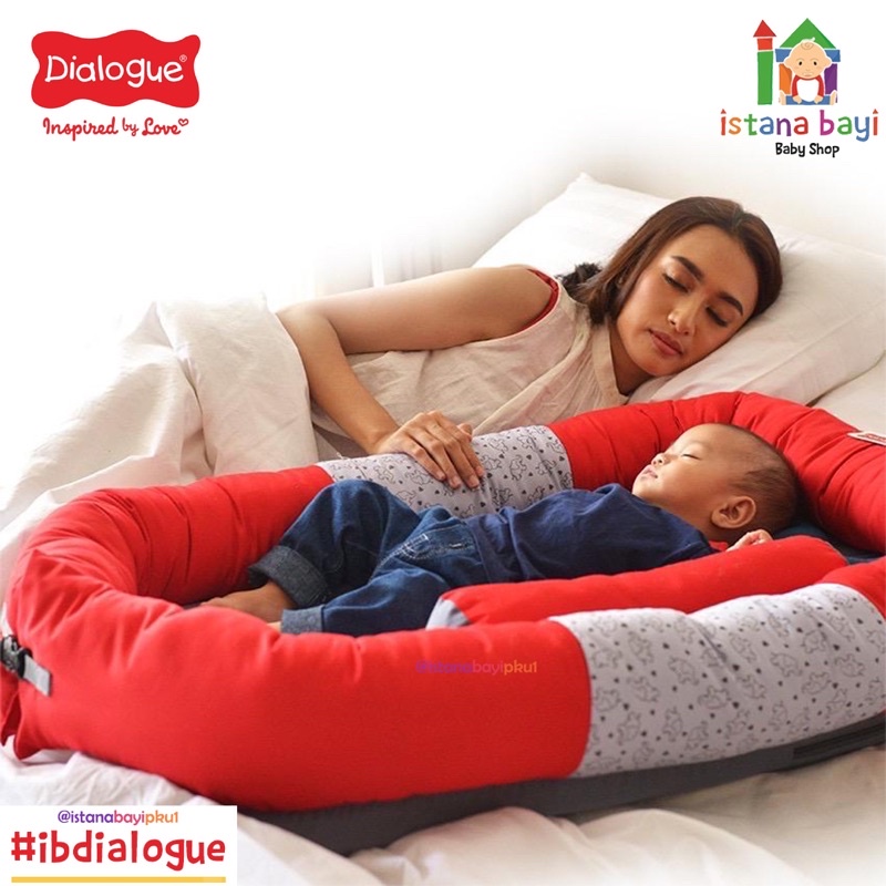 Dialogue Baby Kasur Bayi Multifungsi Travel Bed + Selimut Dumbo Series DGK9303