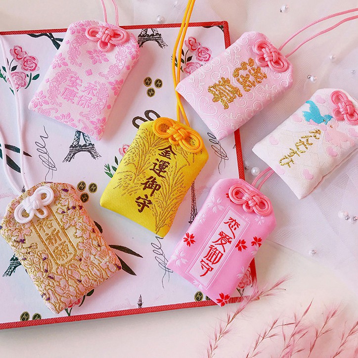 CHR lucky charm bag jepang keberuntungan percintaan fortune kemakmuran kantung