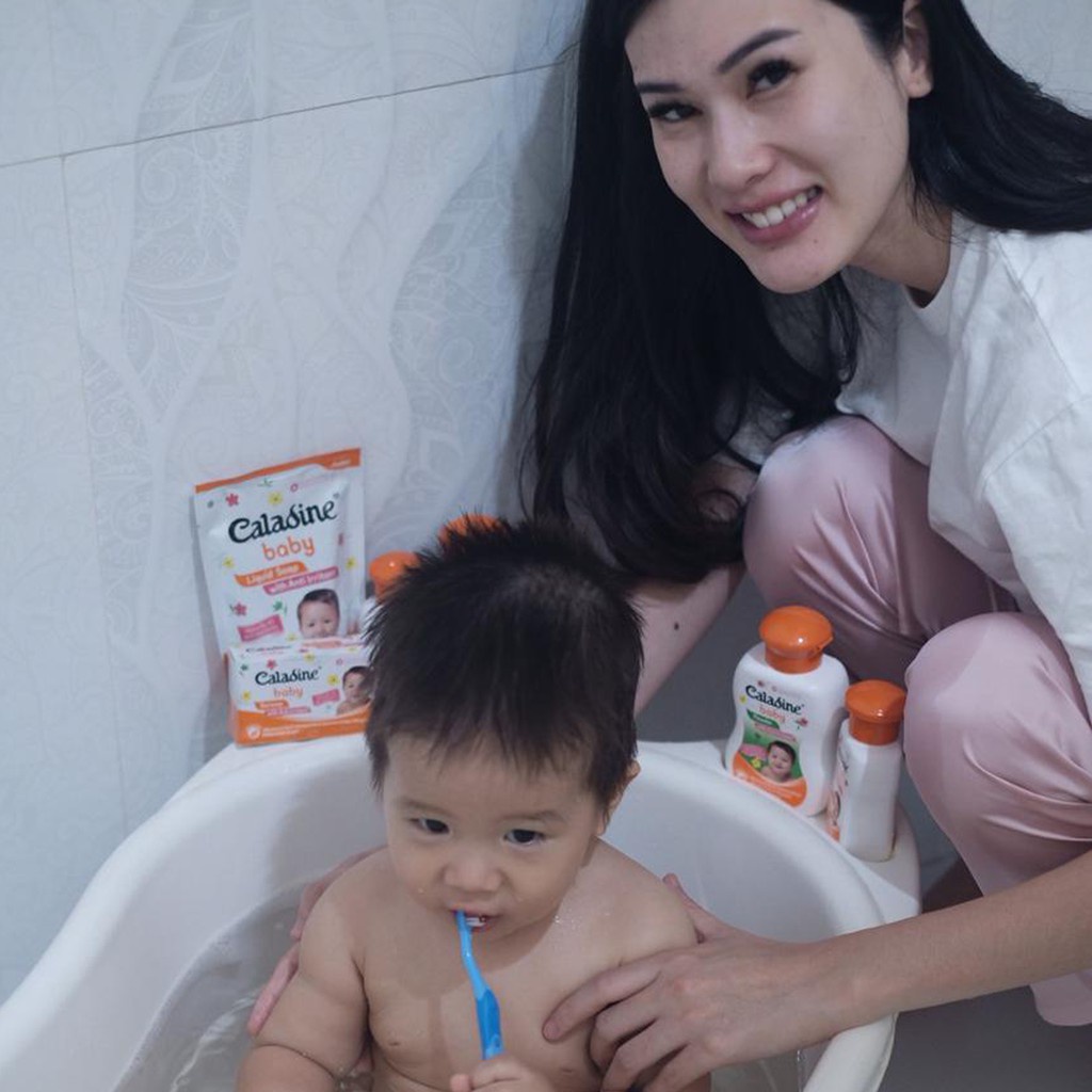 SABUN BAYI Caladine Baby Liquid Pouch