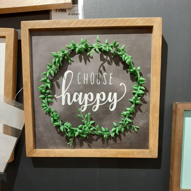 Hiasan dinding informa