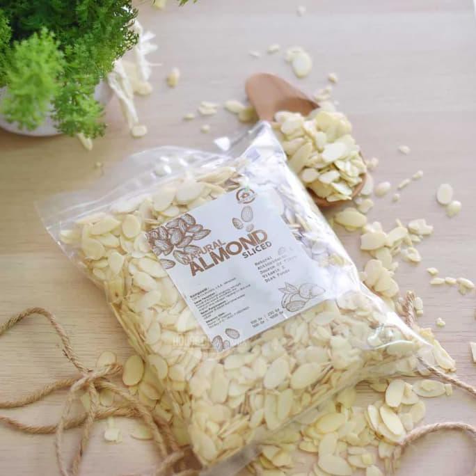 

DISKON! Natural Almond Sliced 500 Gr