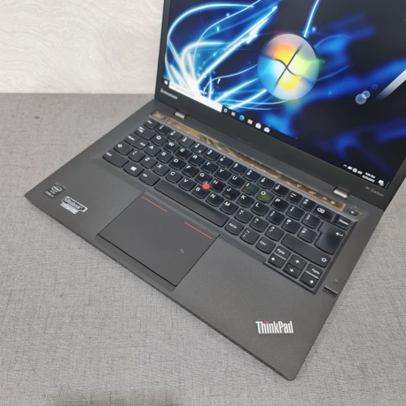 Lenovo X1 Carbon