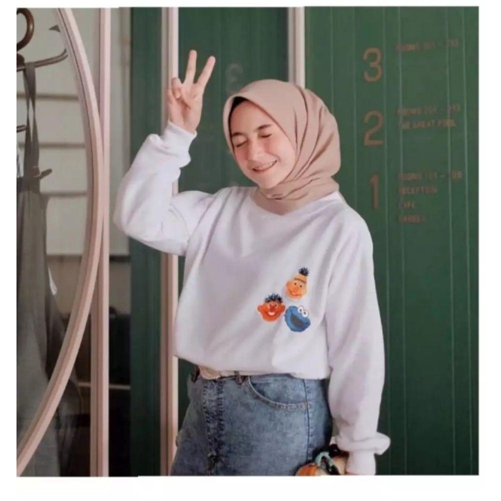 JAYA.Co Sweater SESAME