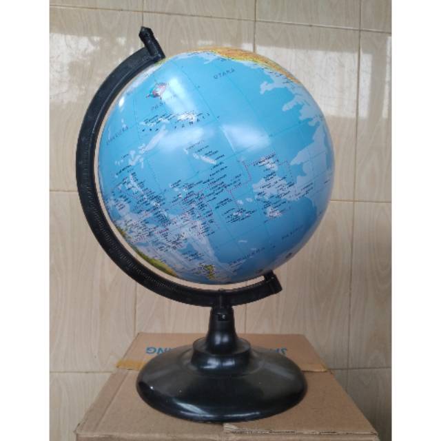 GLOBE (Bola Dunia).