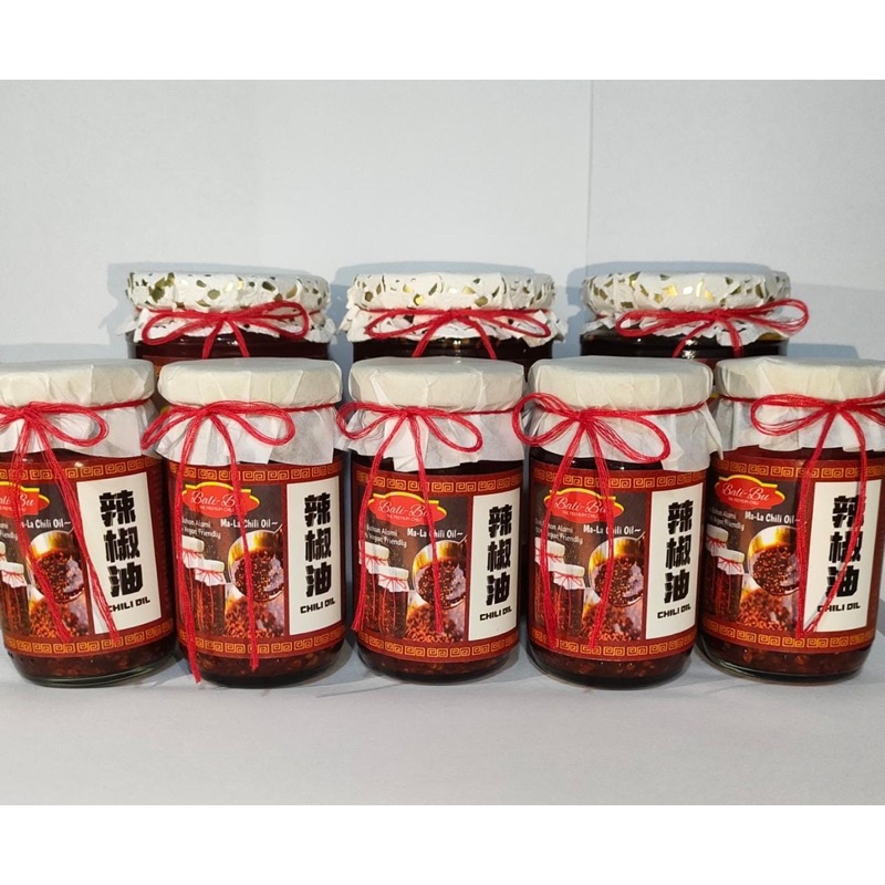 

BALIBU MALA CHILI OIL READY STOCK 100%HALAL