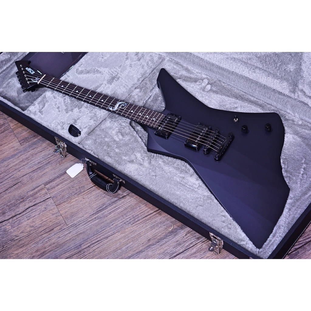 ESP Snakebyte James Hetfield signature satin Black E7690202