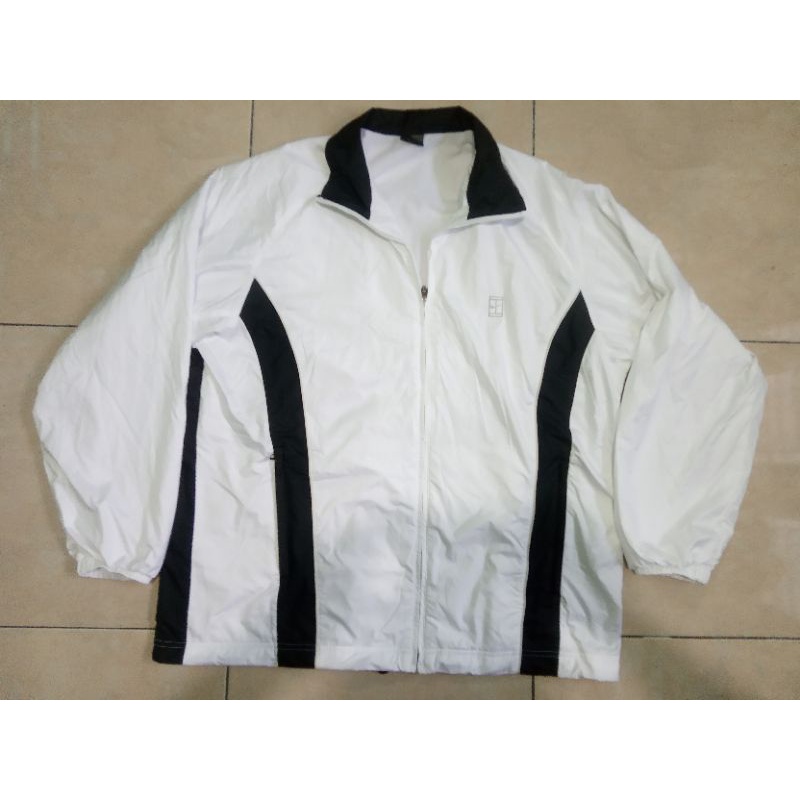 windbreaker nike court