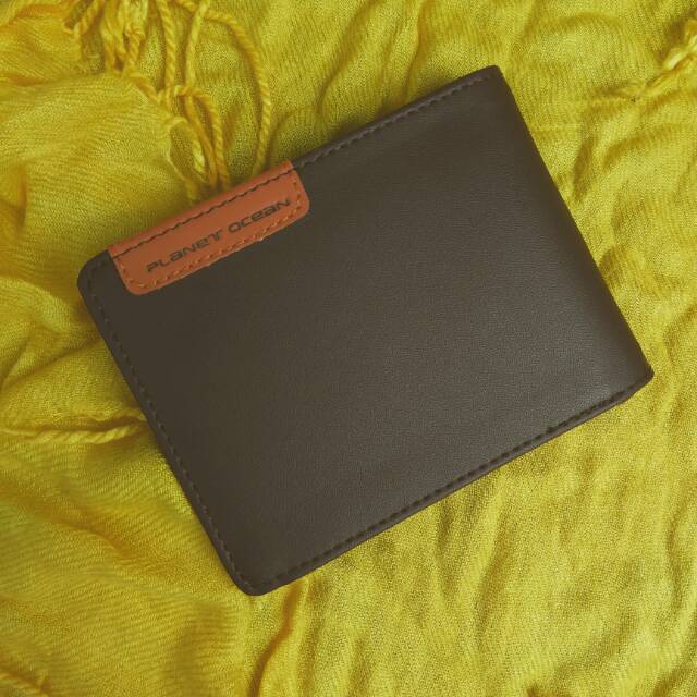 Dompet planet ocean cowok