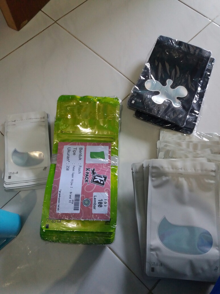 Standing Pouch Window Transmetz 9x15cm 150 Ml, Putih, Termurah!