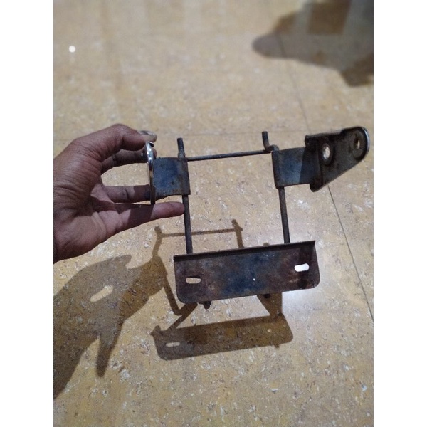 Pangkon Lampu Depan, Dudukan Lampu Depan Megapro Hiu, Megapro Lama ORI