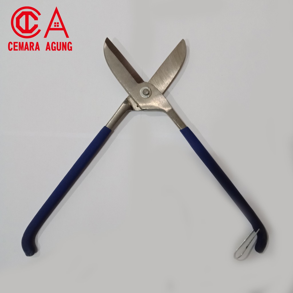 

Gunting Seng Carson 12