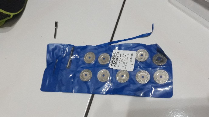 12 Pcs Rotary Tool Circular Saw  Cutting Wheel Discs Mandrel  Cutoff