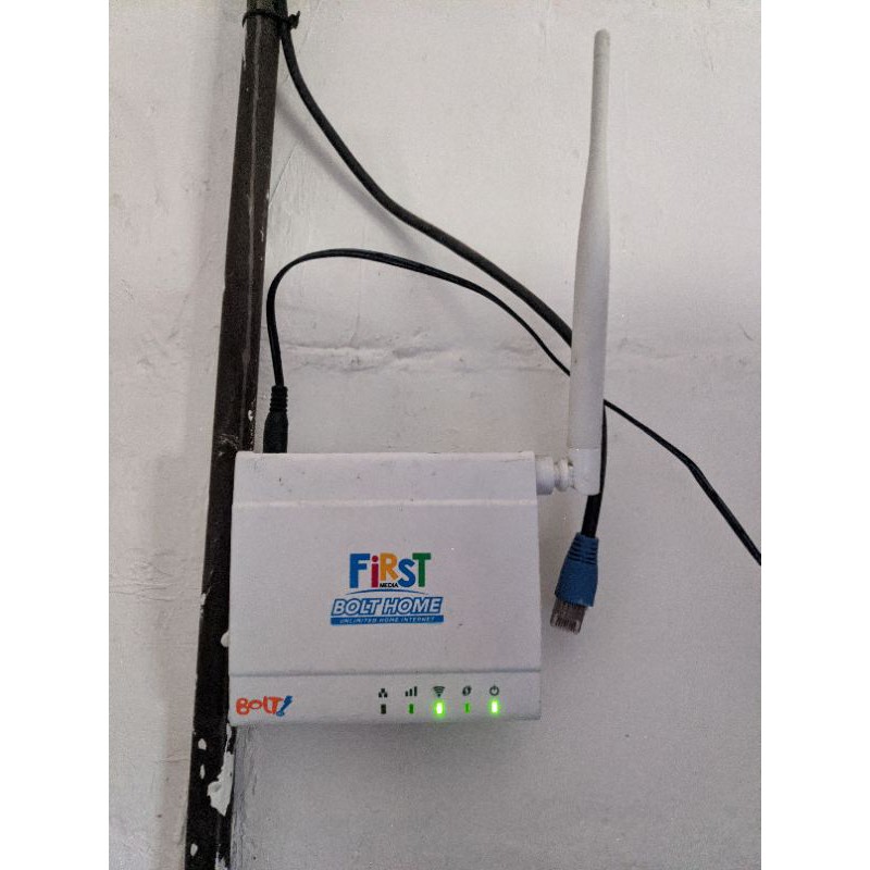 Router Openwrt Bolt 401 only injek