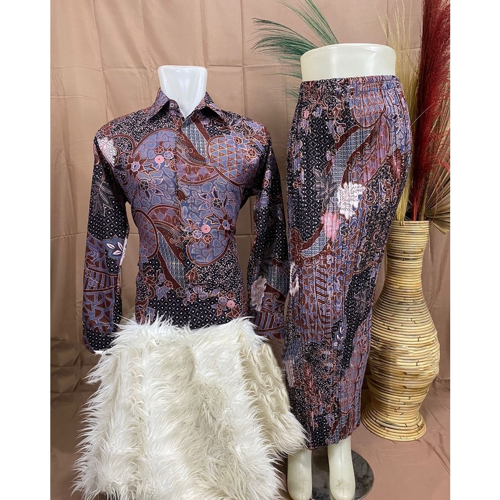 READY JUMBO!!! New Arrival - SHOPASHOP SOLO Batik Couple Rok Plisket &amp; Kemeja Batik Lengan Panjang / Batik couple / baju batik couple / batik set / batik lengan panjang / rok set