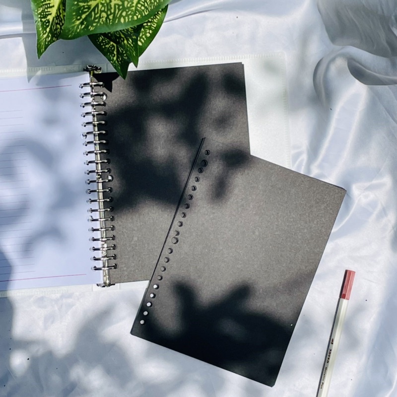 

Loose Leaf Aesthetic Loose Leaf Isi Binder Hitam