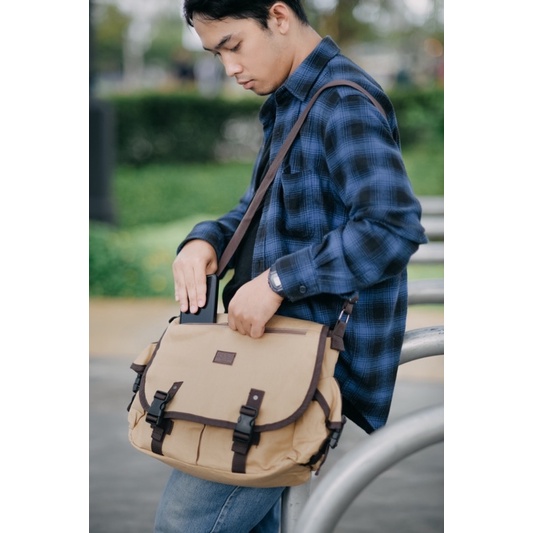 GH-Bag Tas Slingbag Pria/Tas Selempang/Tas Kerja Pria/Tas Cowo Besar Canvas Model Terbaru Kekinian
