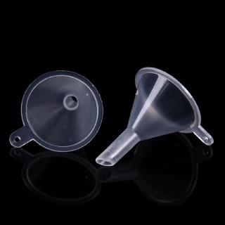 Corong Mini Bahan Plastik Untuk Botol Semprot Lotion Corong Mini Bahan Plastik Untuk Botol Semprot Lotion