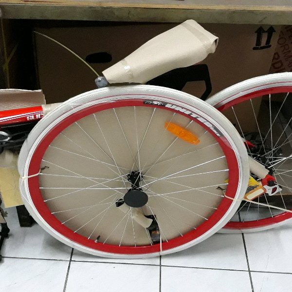 United Slick 71 700c