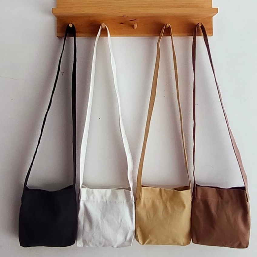 MINI CANVAS BAG MINI SLING BAG TAS SELEMPANG KANVAS SLING BAG KANVAS PREMIUM WARNA KHAKI MUDA RIENS COLLECTIONS