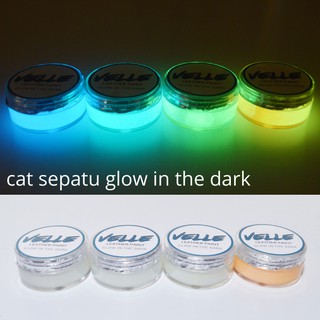  Cat  fosfor  glow paint ke sepatu kulit Velle Leather 