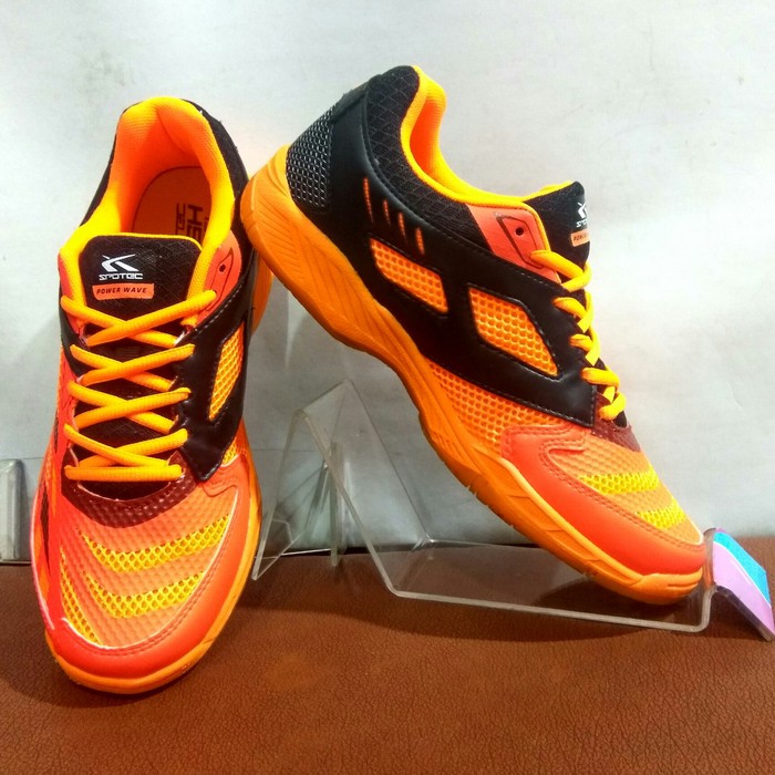 Jual SEPATU SPORTS SPOTEC SHIELD.... /SEPATU BADMINTON...... /SEPATU VOLLY. - Hijau, 39 terbaik