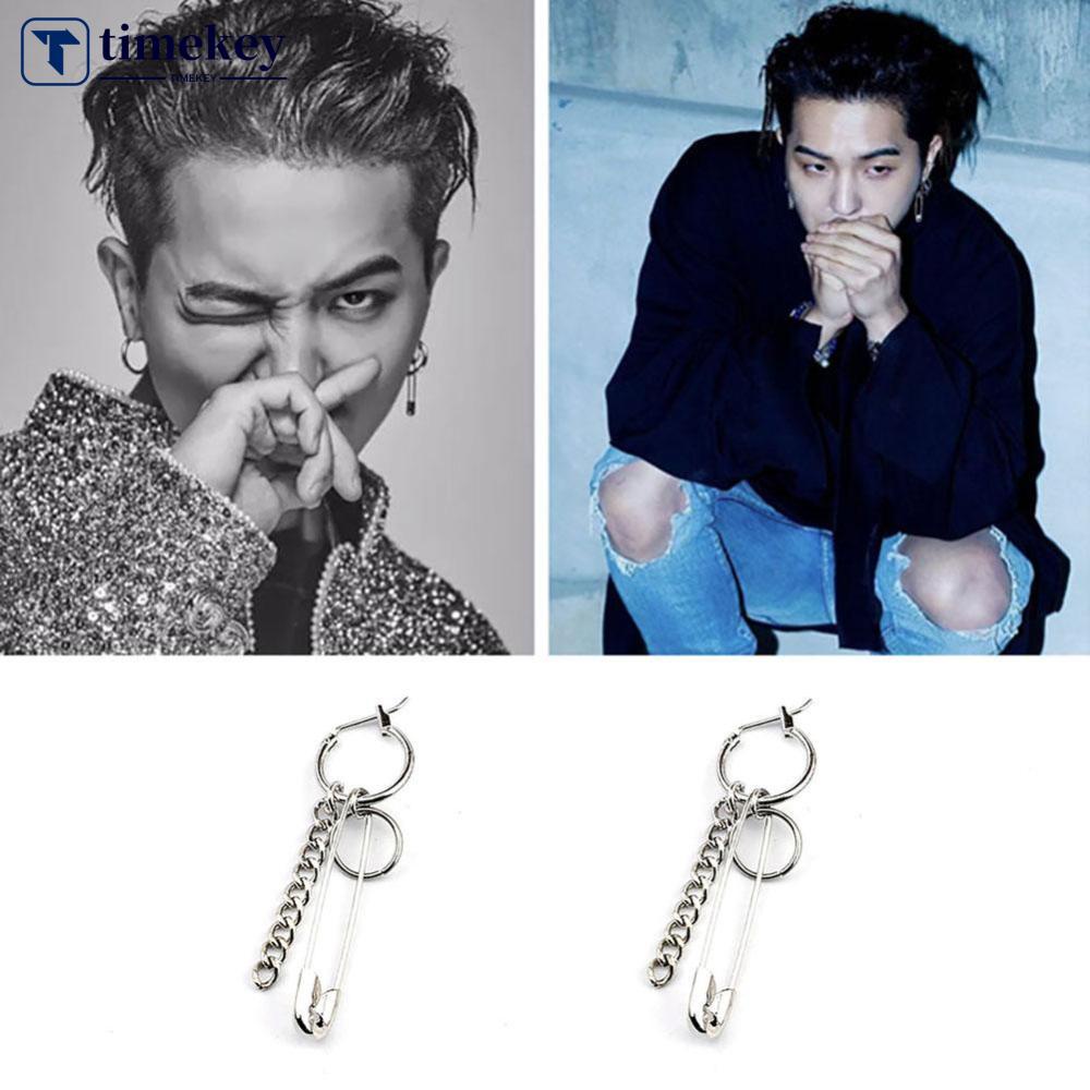 Timekey 1pc Anting Tusuk Rantai Geometri Asimetris Gaya BTS Untuk Priawanita A2K3
