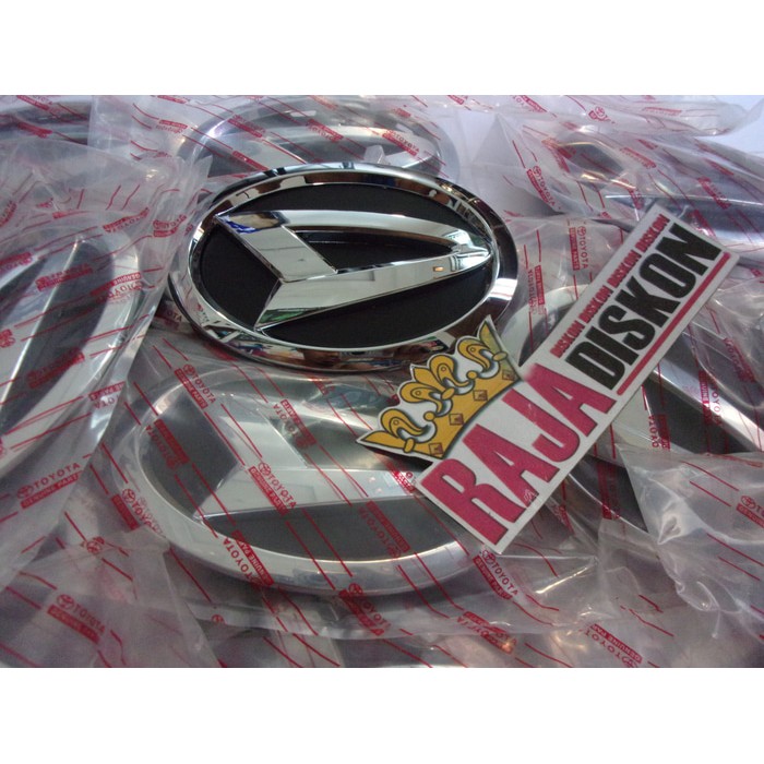 Emblem Great New Xenia Logo Daihatsu Di Grill Depan Mobil