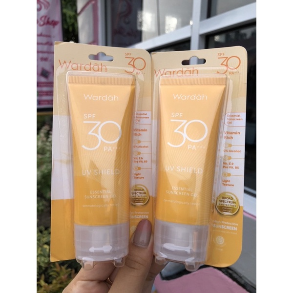 SUNSCREEN WARDAH GEL SPF 30PA+++/WARDAH UV SHIELD ESSENTIAL SUNSCREEN