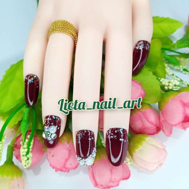 kuku palsu simple nail art 3D wedding