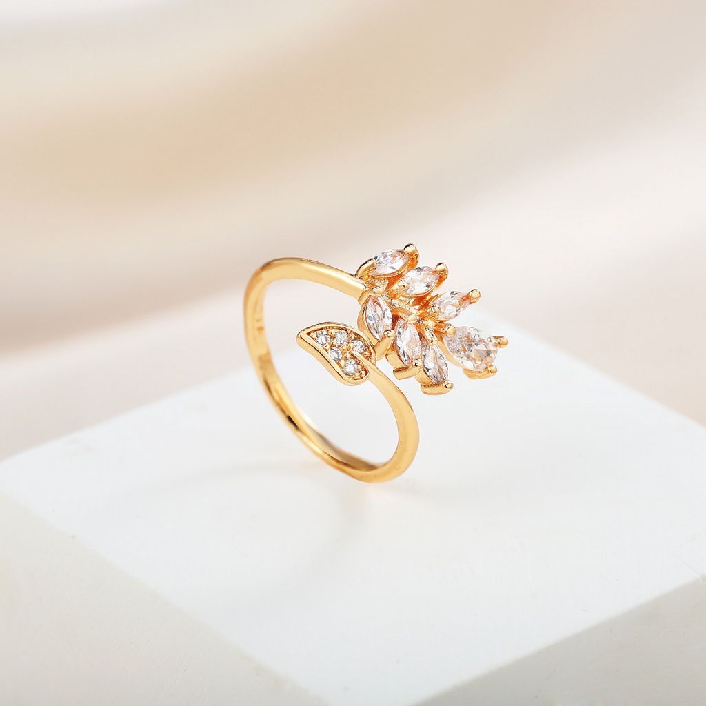 Y464 [COD✔] Cincin Wanita Kristal Berlian Baja Titanium Warna Emas Rings Anti Luntur