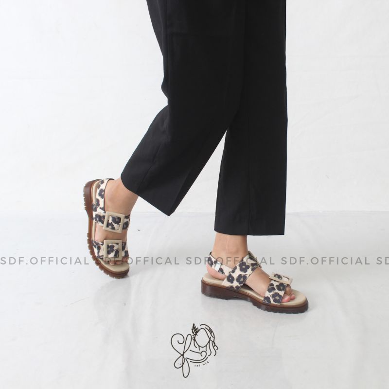 Chan Docmart Sandal - sdf.official