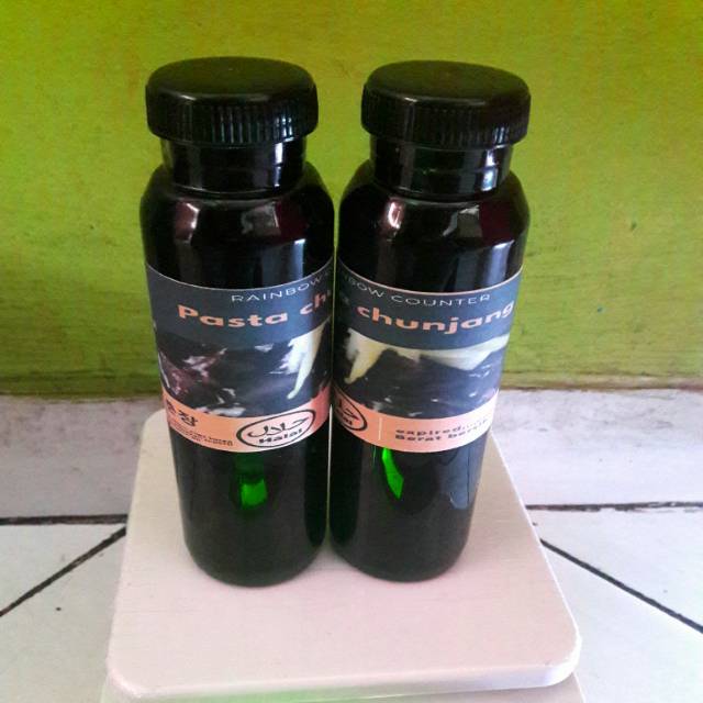 

Chunjang / black bean paste / pasta kedelai jjangmyeon