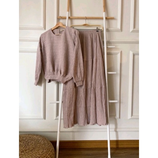 clara set dusty mabelle Indonesia