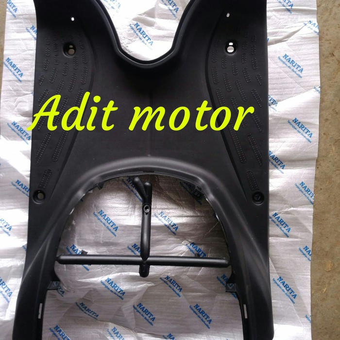 PROMO Cover Dek Bawah Injakan Kaki Honda Scoopy Lama Karbu