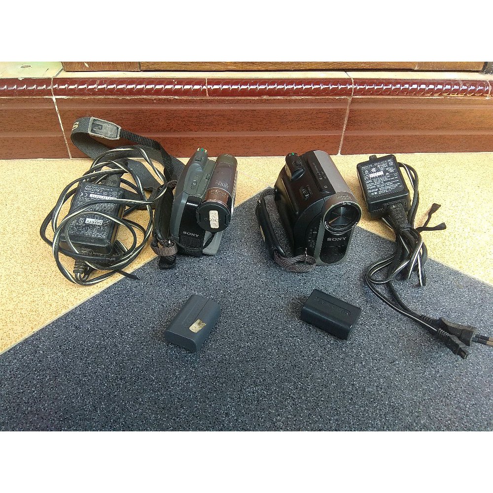 BARANG ANTIK - HANDYCAM SONY BEKAS