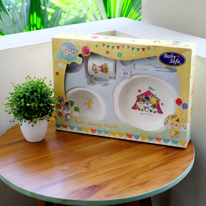 Peralatan makan bayi Baby safe feeding set Shopee Peralatan makan bayi Baby safe feeding set Shopee