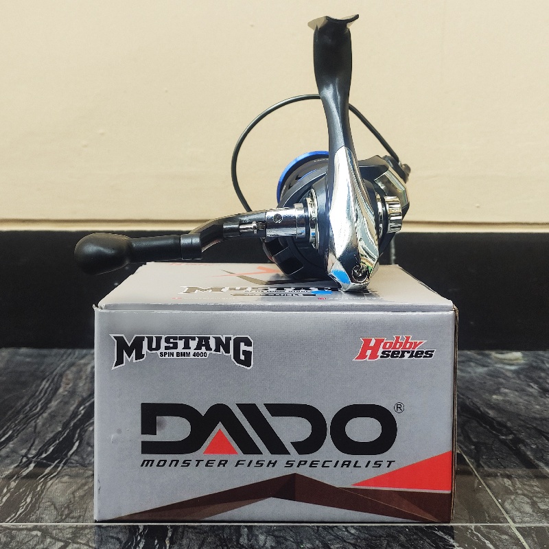 Reel DAIDO MUSTANG Spin BMM 4000 - Free Handle