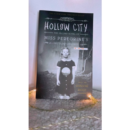 Hollow City: Miss Peregrines's 2