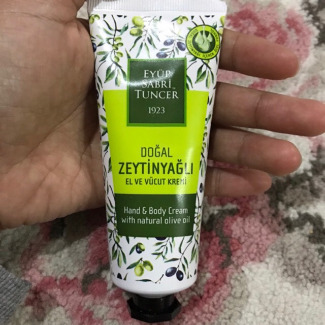 Eyup Sabri Tuncer Natural olive oil hand and body lotion TURKI