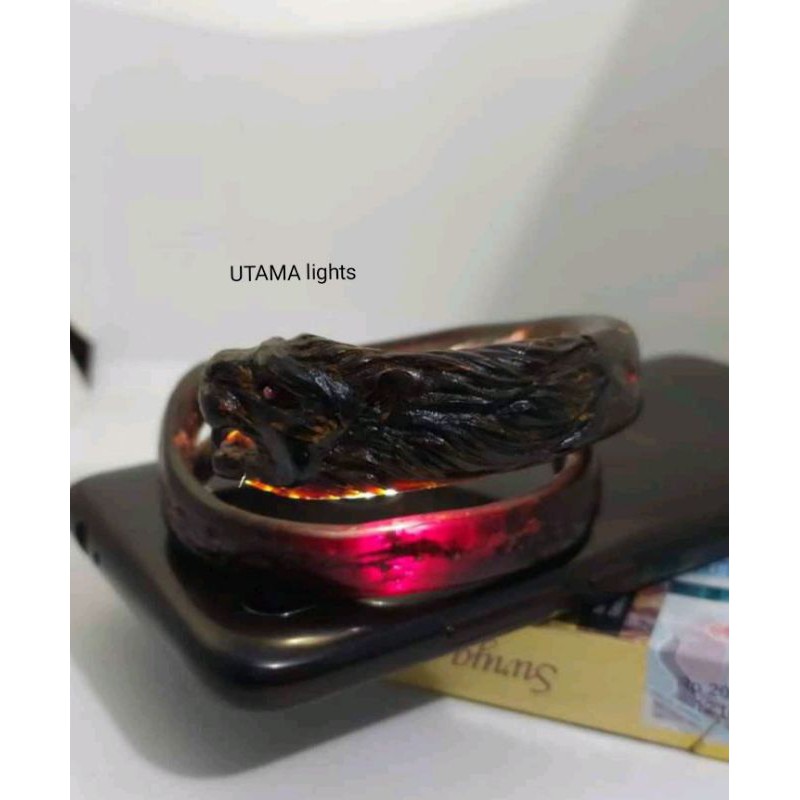 Gelang akar bahar merah ukir macan