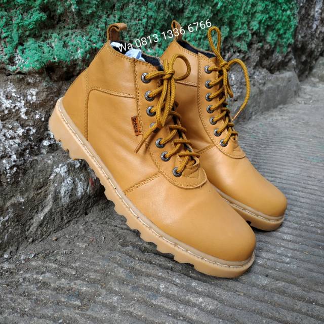 Sepatu boots Dr.Faris Footwear 4026