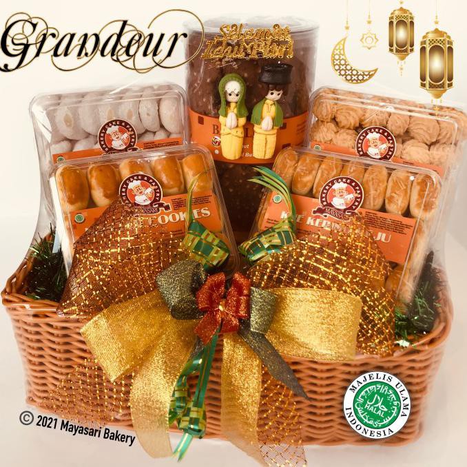 

Mayasari Grandeur Hampers Parsel Lebaran Indhfebria