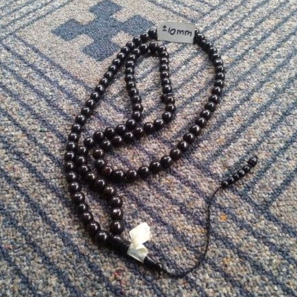 tasbih kokka bulat coklat polos hitam ± 10 mm ( 10mm ) 99 butir (kauka kaukah pukah pukaha kuka koka )