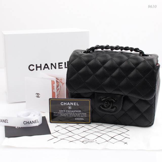 *Chanel Flap Mini So Black Bag*
Material Caviar Leather