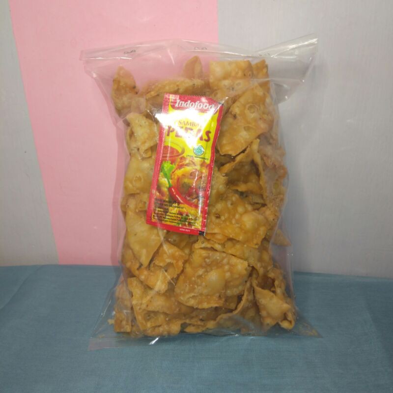 

Keripik Pangsit Enak Renyah dan Gurih