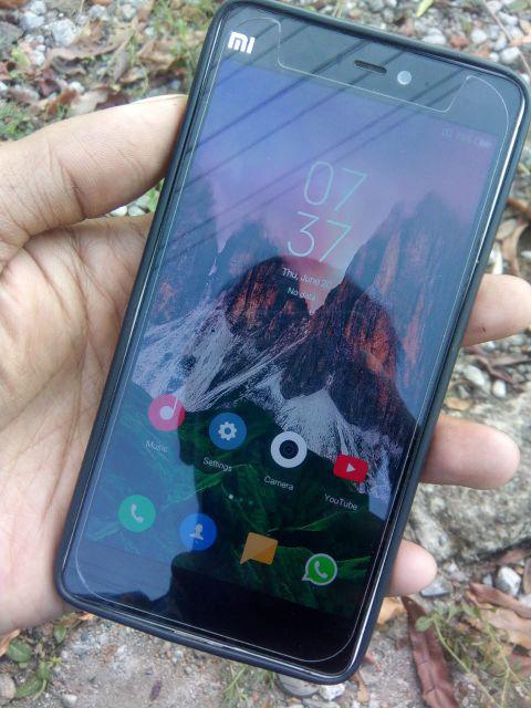 Hem Batik Pria Merak Papua