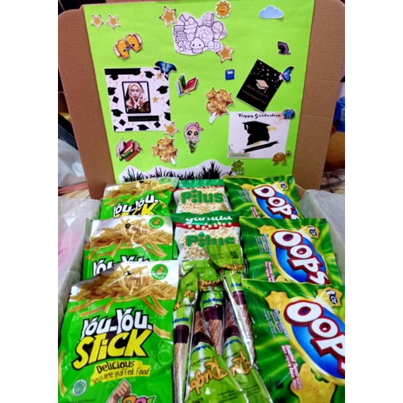 

buket Snack box/kado Snack box/hadiah Snack box murah box ukuran 30x30x5