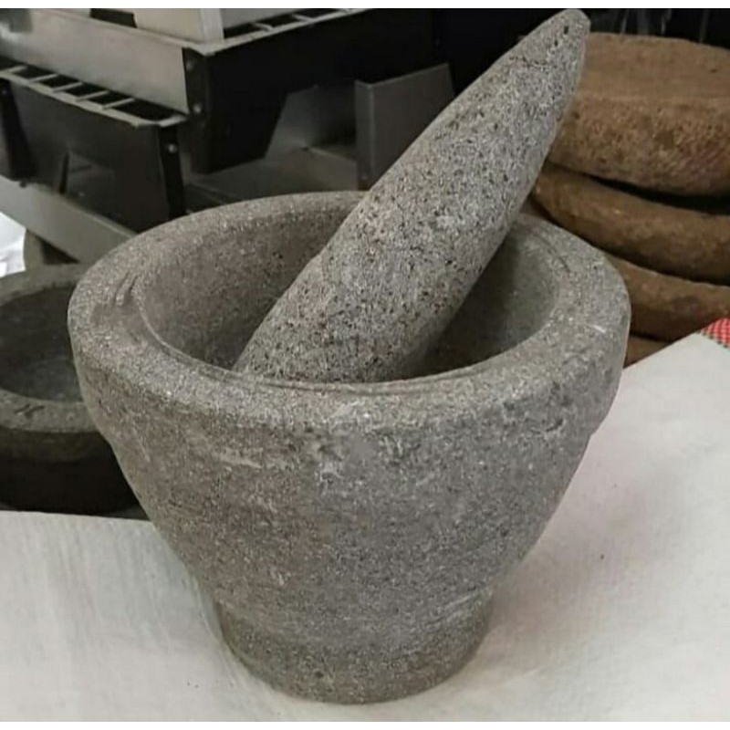 1 set Lumpang Batu + Tumbuk 16 cm