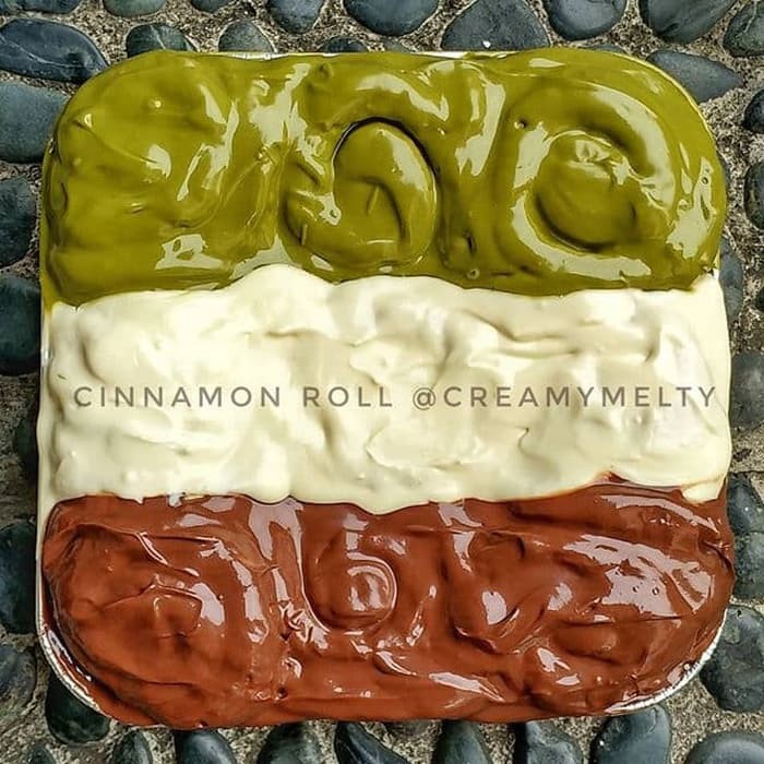 

Cinnamon Roll - Cinroll (Toppingnya Luber) - Mix
