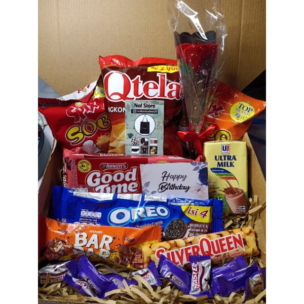 

Hampers Snack/giftbox/anniversary/graduation/ultah